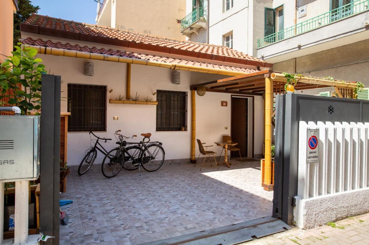 Villetta Vicino Al Mare Con Posto Auto Privato 佩斯卡拉 外观 照片